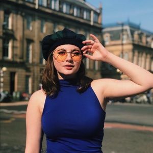 Meet your Posher, Mackie